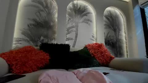 Angelie Rose  online show from 19, 7, 2026