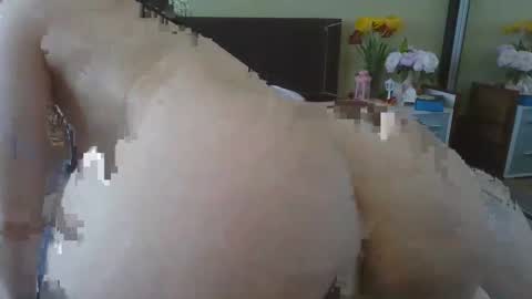 Snapshot of angelika_annn chatting on 24, 4, 2026 angelika_annn online show from 24, 4, 2026