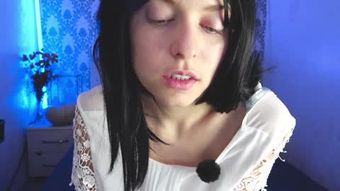 Snapshot of angelika_rouge chatting on 16, 12, 2025 Angelika Rouge online show from 16, 12, 2025