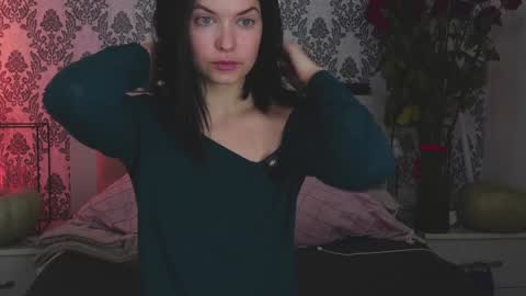 Snapshot of angelika_rouge chatting on 19, 12, 2025 Angelika Rouge online show from 19, 12, 2025