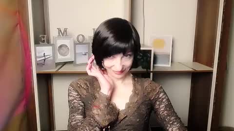 Angelina online show from 10, 1, 2026