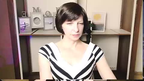 Snapshot of angelinalov_ chatting on 25, 6, 2026 Angelina online show from 25, 6, 2026