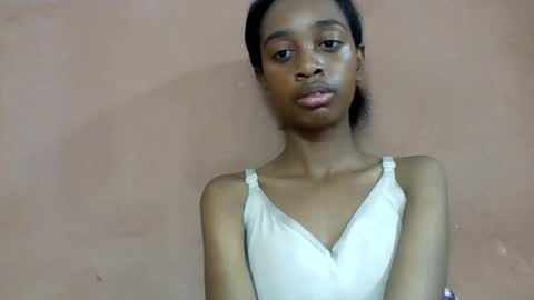 Snapshot of angeline221173 chatting on 22, 7, 2026 angeline221173 online show from 22, 7, 2026