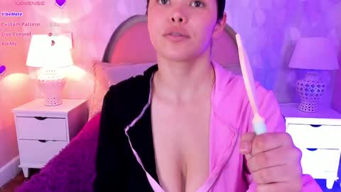 Snapshot of angeline__cute chatting on 17, 4, 2026 angeline online show from 17, 4, 2026