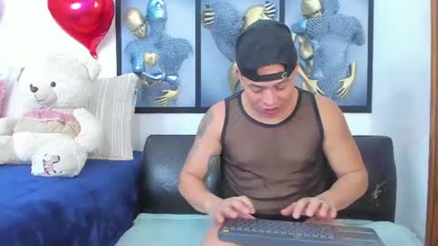 Snapshot of angeline_focus chatting on 26, 7, 2026 ANGELINE YAMPOLL online show from 26, 7, 2026