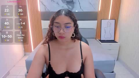 Snapshot of angelinemore chatting on 3, 2, 2026 ANGELINE online show from 3, 2, 2026