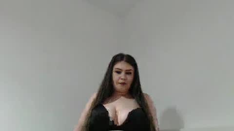 Snapshot of angelinnadiamond chatting on 27, 5, 2026 Angelina Diamond online show from 27, 5, 2026