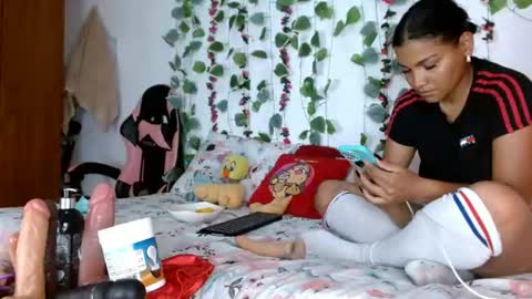 Snapshot of angelitanoir18 chatting on 26, 6, 2026 angelina online show from 26, 6, 2026