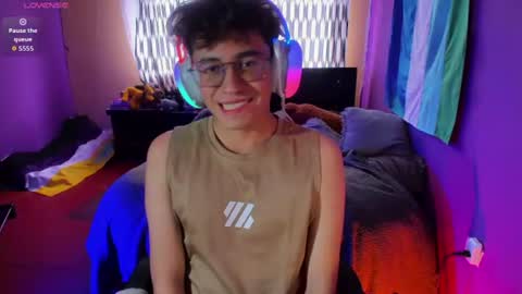 Snapshot of angelito18_twink chatting on 12, 6, 2026 Angel online show from 12, 6, 2026