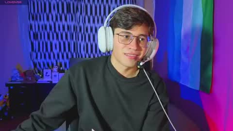 Snapshot of angelito18_twink chatting on 24, 6, 2026 Angel online show from 24, 6, 2026