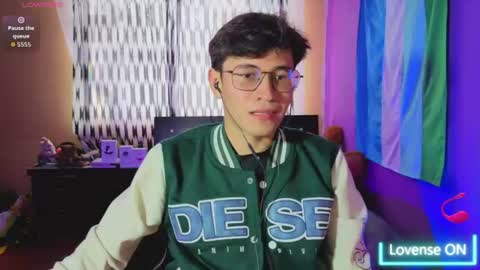 Snapshot of angelito18_twink chatting on 30, 6, 2026 Angel online show from 30, 6, 2026
