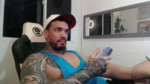 angellatino0 online show from 5, 12, 2024