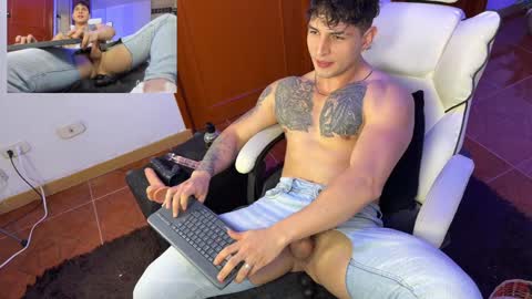 Angelo Ferro online show from 19, 12, 2024