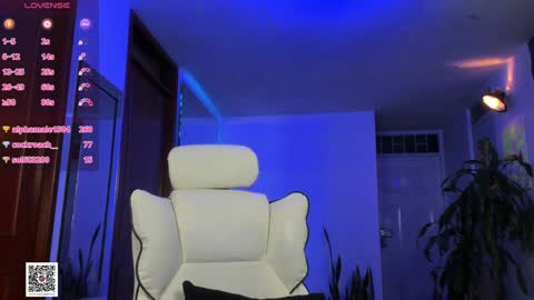 Angelo Ferro online show from 21, 12, 2024