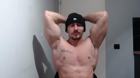  ------- SEX SHOW WITH GUYS AND GIRLS  MUSCLE SHOW online show from 12, 2, 2025