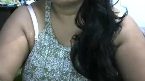 Snapshot of angelpriya555 chatting on 12, 10, 2025 angelpriya555 online show from 12, 10, 2025