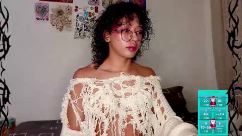 Snapshot of angelsdustxxx chatting on 3, 1, 2025 online show from 3, 1, 2025