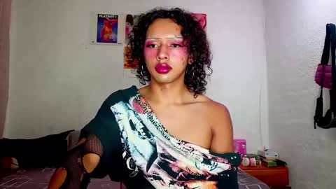 Snapshot of angelsdustxxx chatting on 12, 2, 2025 online show from 12, 2, 2025