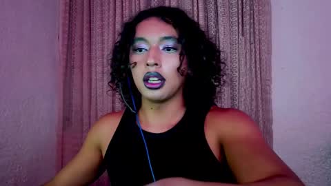 Snapshot of angelsdustxxx chatting on 23, 9, 2025 online show from 23, 9, 2025