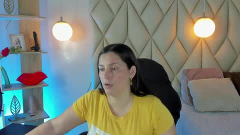 ANGIE online show from 6, 4, 2026