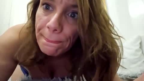 angelvanderpool71 online show from 11, 1, 2025