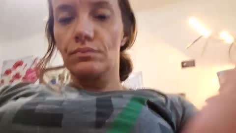 angelvanderpool71 online show from 17, 9, 2025