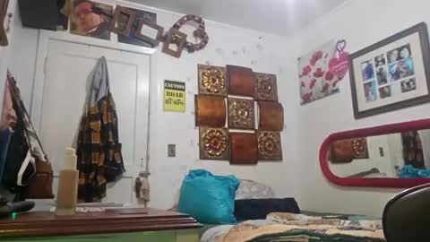 angelvanderpool71 online show from 8, 10, 2025