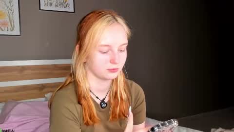 Snapshot of angelwise chatting on 8, 7, 2026 angelwise online show from 8, 7, 2026