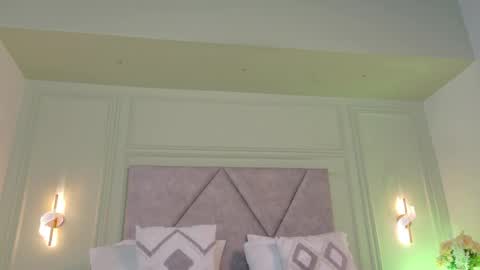 angely_perry online show from 23, 4, 2026