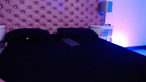 Angie online show from 15, 2, 2025