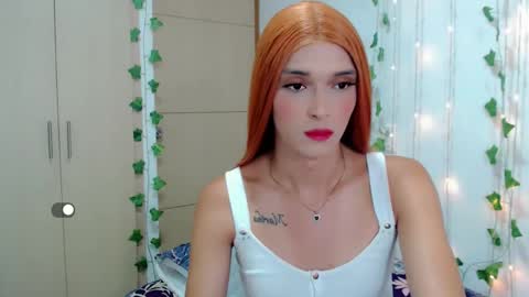 Snapshot of angie_arias chatting on 4, 2, 2025 Angie online show from 4, 2, 2025