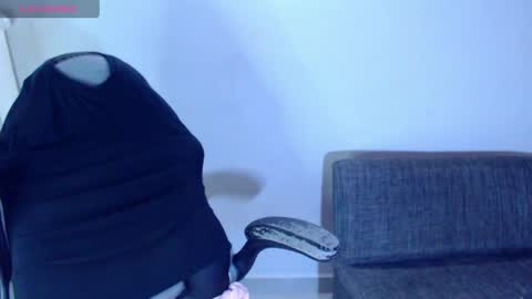 IG angie dreamgirl01 online show from 8, 4, 2026