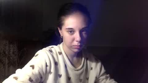 Snapshot of angle_cute05 chatting on 7, 3, 2026 Angel Cute online show from 7, 3, 2026