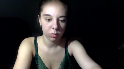 Snapshot of angle_cute05 chatting on 8, 4, 2026 Angel Cute online show from 8, 4, 2026