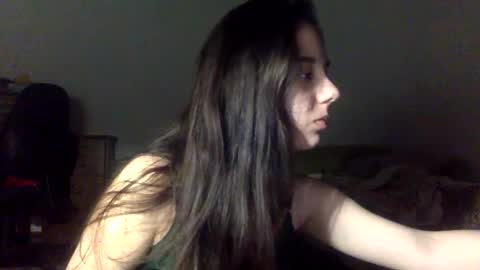 Snapshot of angle_cute05 chatting on 13, 4, 2026 Angel Cute online show from 13, 4, 2026