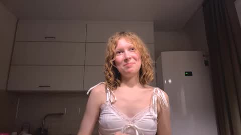 Hello My name is Sarah  im new model here and little but shy. online show from 29, 11, 2025
