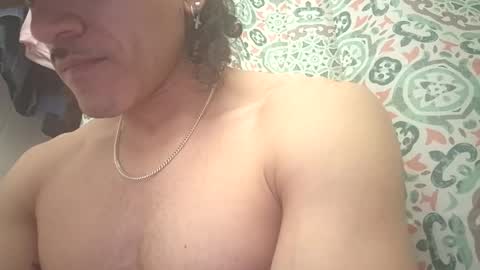 Snapshot of angrychicks83 chatting on 1, 5, 2026 angrychicks83 online show from 1, 5, 2026