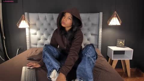 Snapshot of angy_avila chatting on 10, 1, 2026 angy_avila online show from 10, 1, 2026