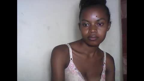 Snapshot of anicha_69 chatting on 28, 5, 2026 anicha_69 online show from 28, 5, 2026