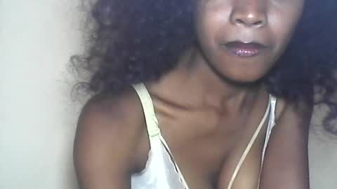 Snapshot of anicha_69 chatting on 12, 6, 2026 anicha_69 online show from 12, 6, 2026