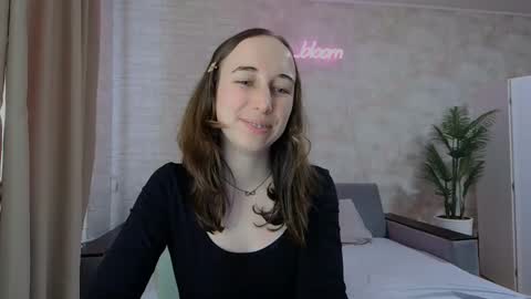 anikabloom online show from 6, 2, 2025