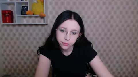 Snapshot of animay77 chatting on 11, 6, 2026 Mia online show from 11, 6, 2026