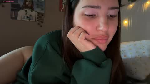 Snapshot of anisa_sweet chatting on 15, 5, 2026 Anisa Moan from LovenseWet from Tip MenuOpen for Private online show from 15, 5, 2026