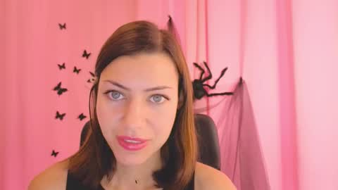 Anni online show from 5, 11, 2025