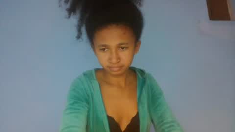 Snapshot of anitaazzh chatting on 15, 7, 2026 anitaazzh online show from 15, 7, 2026