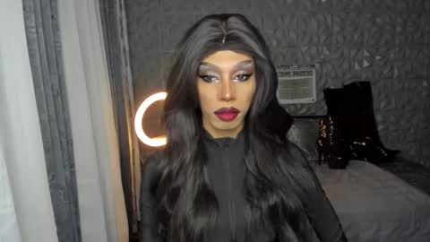 Miss Ann online show from 19, 2, 2025