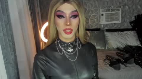 Miss Ann online show from 20, 2, 2025