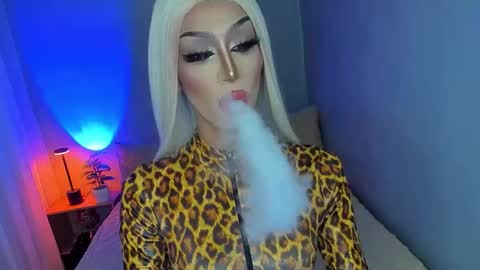 Miss Ann online show from 7, 10, 2025