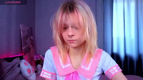 Snapshot of anitasweetness chatting on 17, 5, 2026 anitasweetness online show from 17, 5, 2026