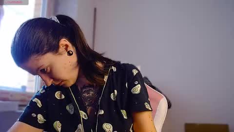 Ann online show from 10, 2, 2025